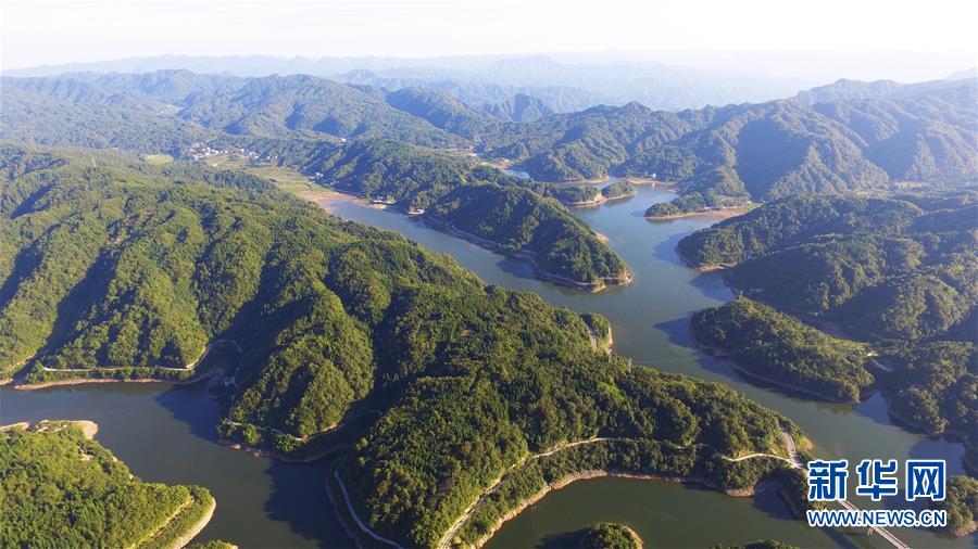 （環境）（3）重慶石柱：太陽湖景美不勝收